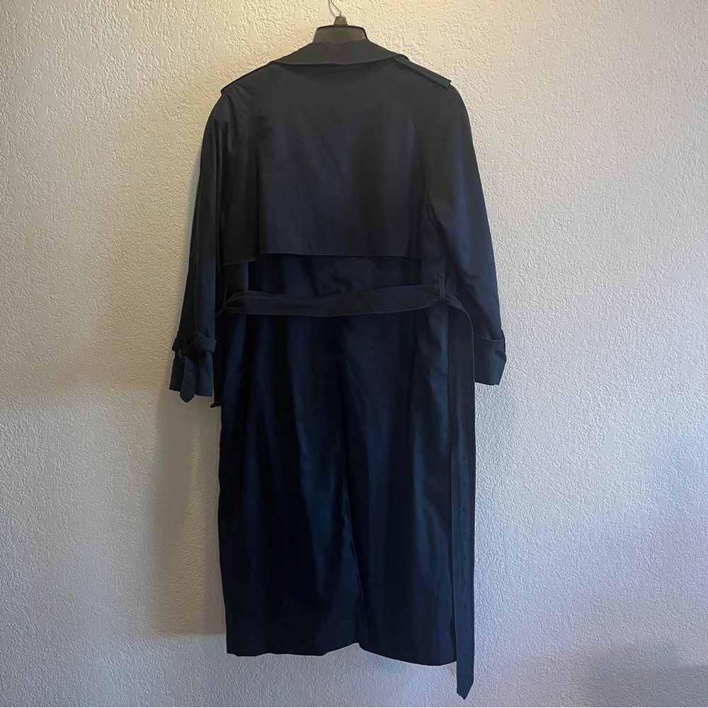Vintage Burberry Trench Coat - Picture 2 of 10